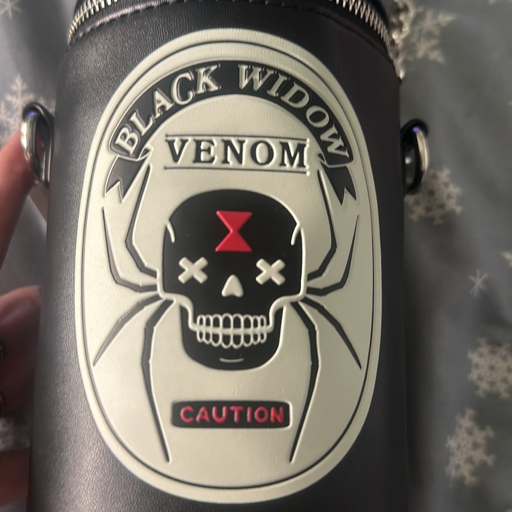 Halloween black widow venom Crossbody purse 🕷️🕷️☠️ - Picture 2 of 5